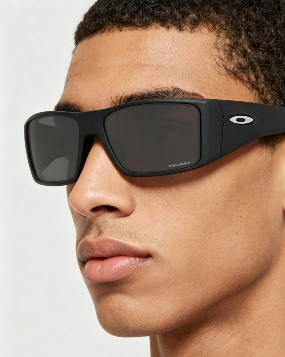 Óculos Solar Esportivo OAKLEY OO9231 (HELIOSTAT) 61-16 0361 (Acetato Grafite Metálico Fosco/Prizm Espelhado Prata)