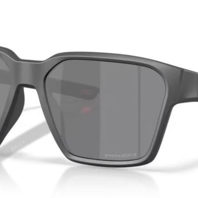 Óculos Solar Esportivo OAKLEY OO9497L (BRIZA) 58-16 0358 (Acetato Grafite Metálico Fosco/Prizm Espelhado Prata)