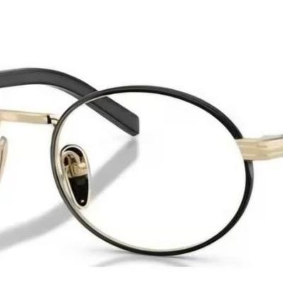 Óculos Receituário PRADA VPR B55 52-21 AAV-1O1 (Metal Frontal Preto e Detalhes em Dourado/Hastes em Acetato Preto e Detalhes em Dourado)